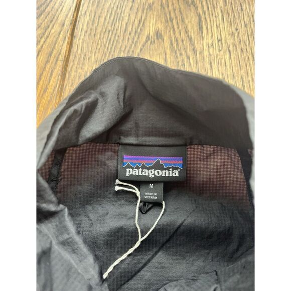 Patagonia Womens Houdini Stash 1/2 Zip Pullover Black New Size Medium - Picture 2 of 6